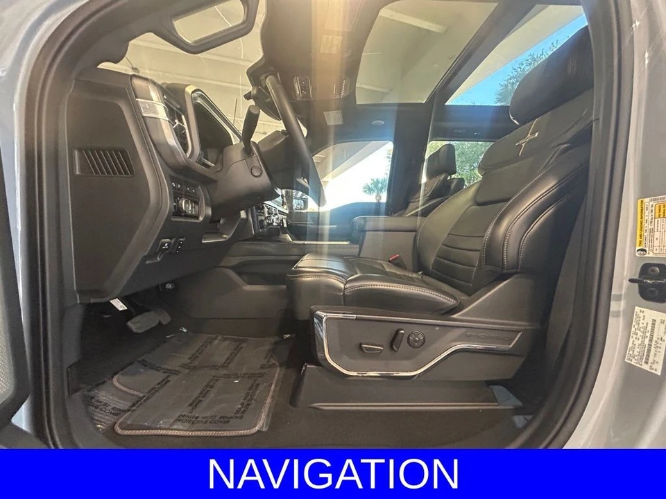 2024 Ford Super Duty 5th Gen - Image 10 of 12