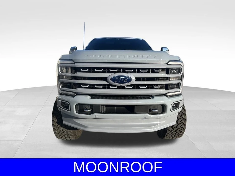 2024 Ford Super Duty 5th Gen - Image 9 of 12