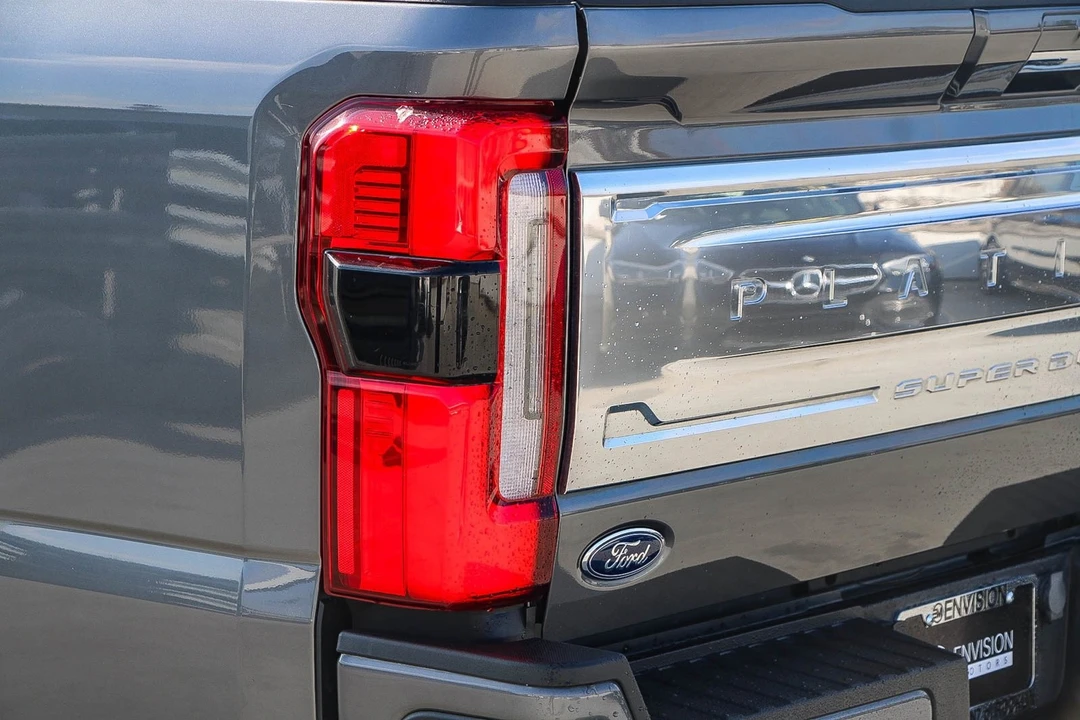 2024 Ford Super Duty 5th Gen - Image 11 of 12