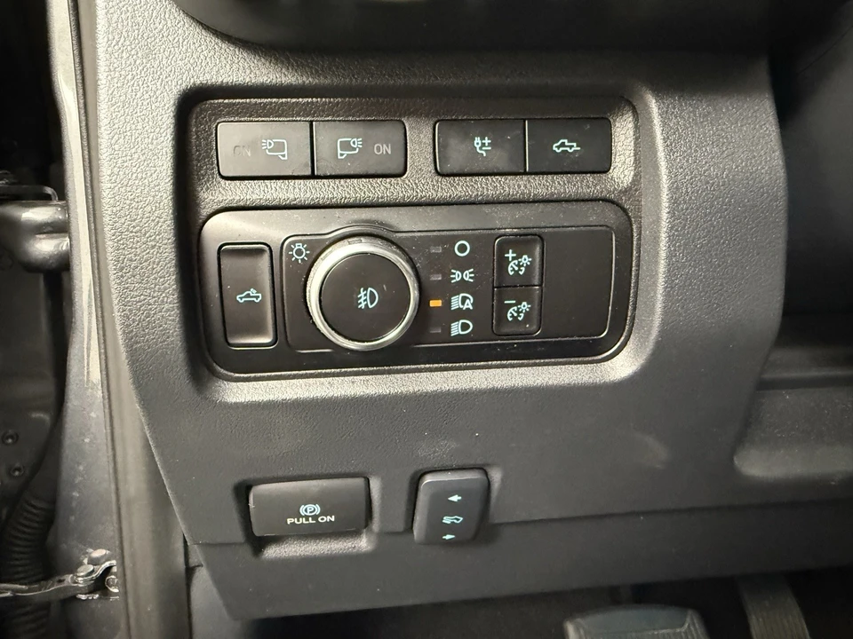2024 Ford Super Duty 5th Gen - Image 17 of 21