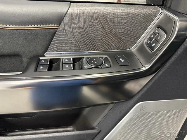2024 Ford Super Duty 5th Gen - Image 13 of 21