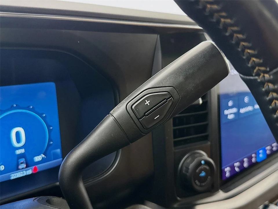 2024 Ford Super Duty 5th Gen - Image 17 of 21