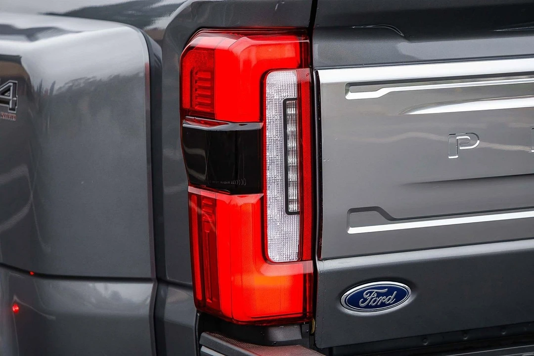 2024 Ford Super Duty 5th Gen - Image 8 of 12