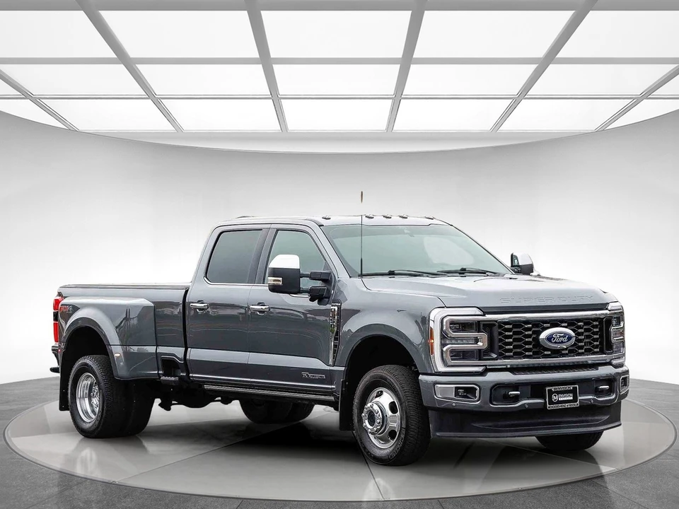 2024 Ford Super Duty 5th Gen - Image 5 of 12