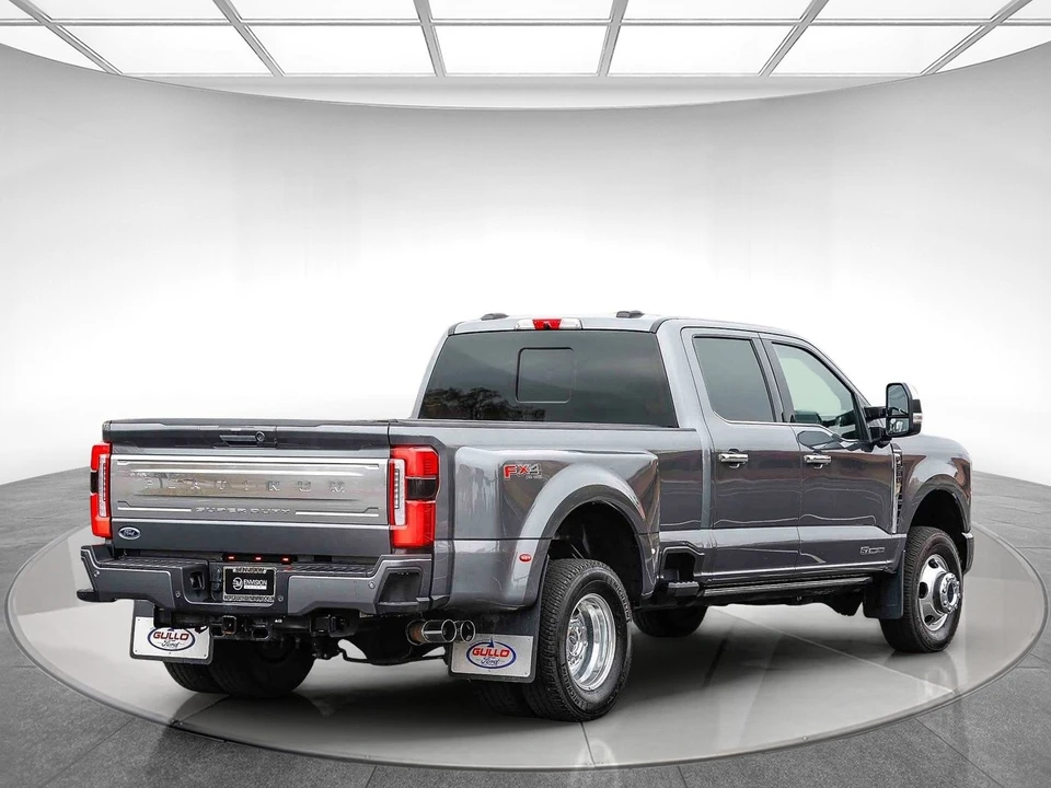 2024 Ford Super Duty 5th Gen - Image 4 of 12