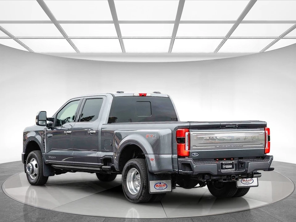 2024 Ford Super Duty 5th Gen - Image 2 of 12