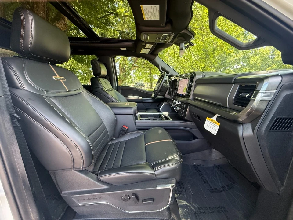 2024 Ford Super Duty 5th Gen - Image 19 of 21
