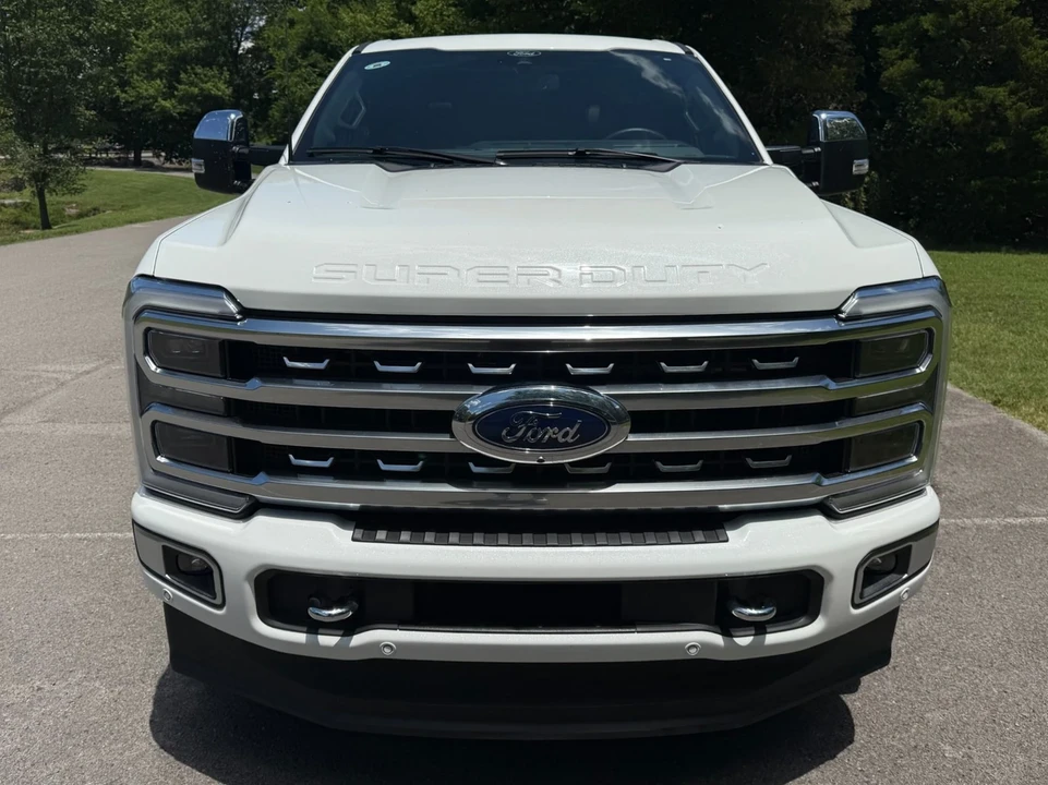 2024 Ford Super Duty 5th Gen - Image 5 of 12