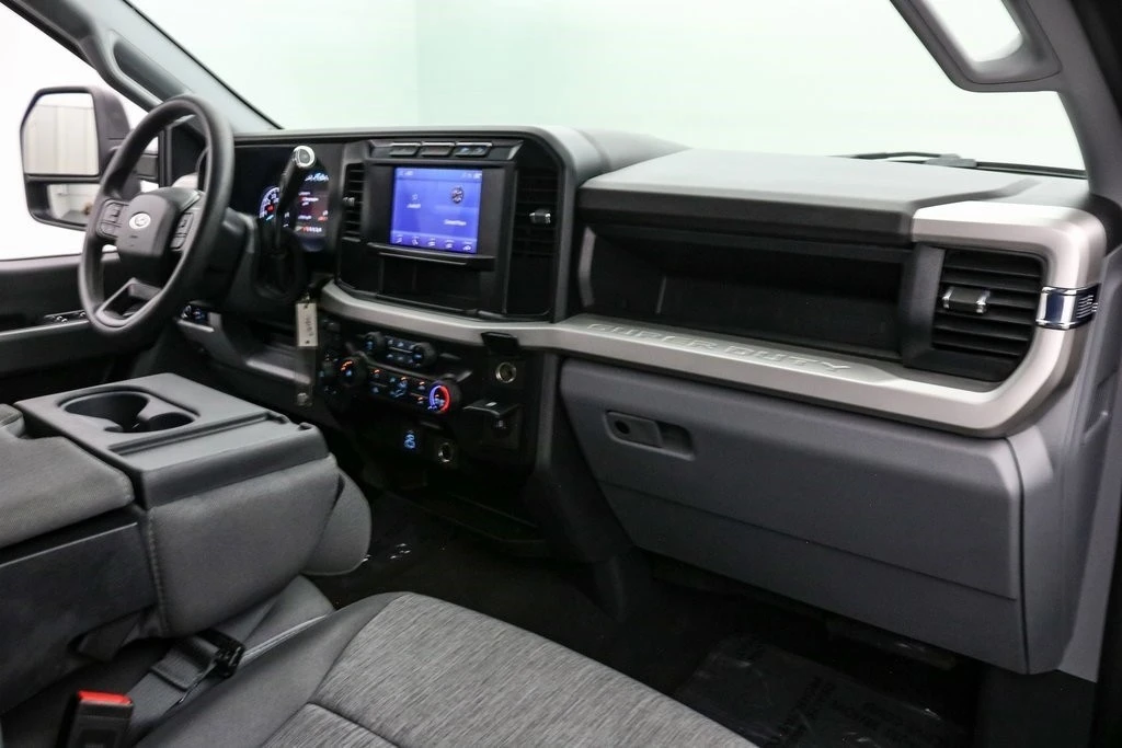 2024 Ford Super Duty 5th Gen - Image 21 of 21