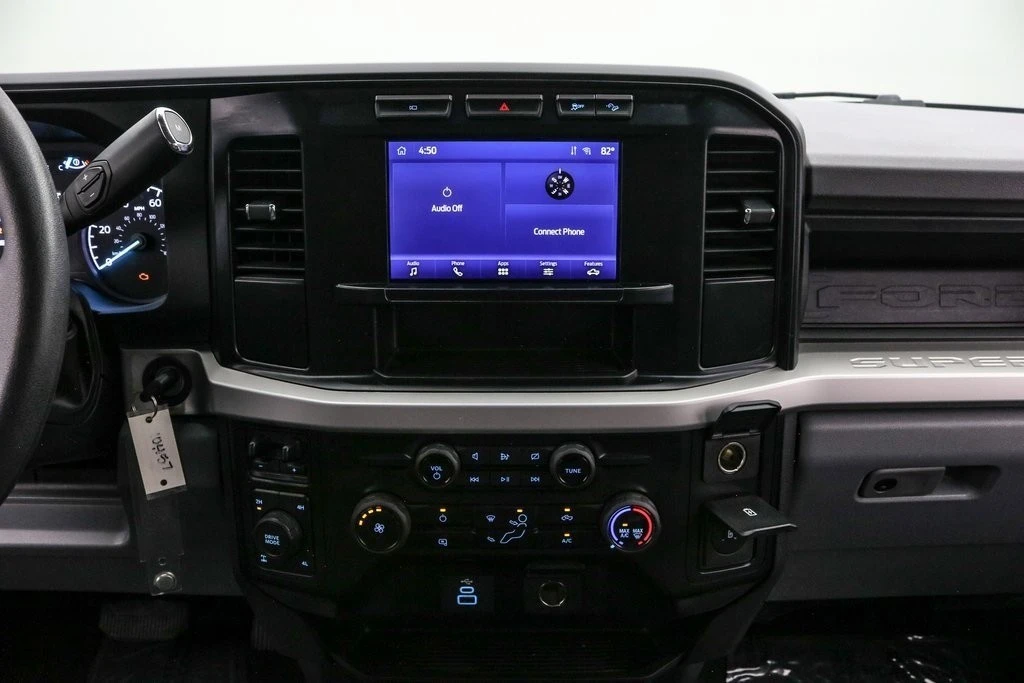 2024 Ford Super Duty 5th Gen - Image 16 of 21