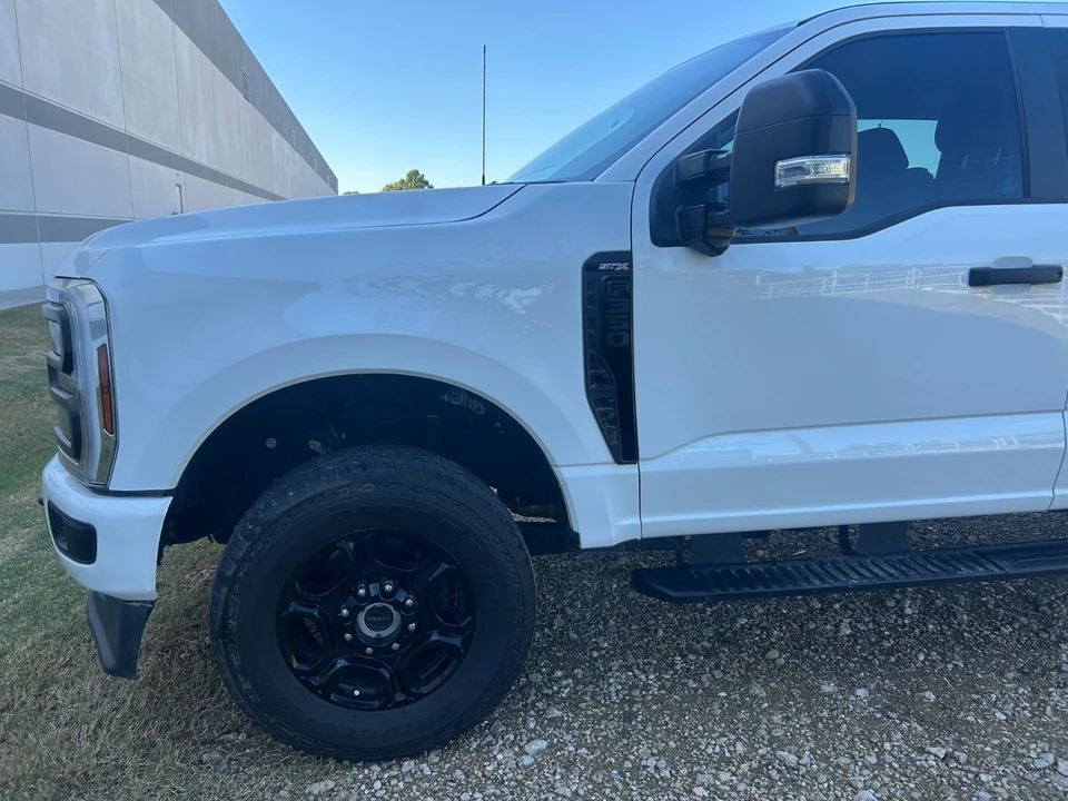 2024 Ford Super Duty 5th Gen - Image 18 of 21