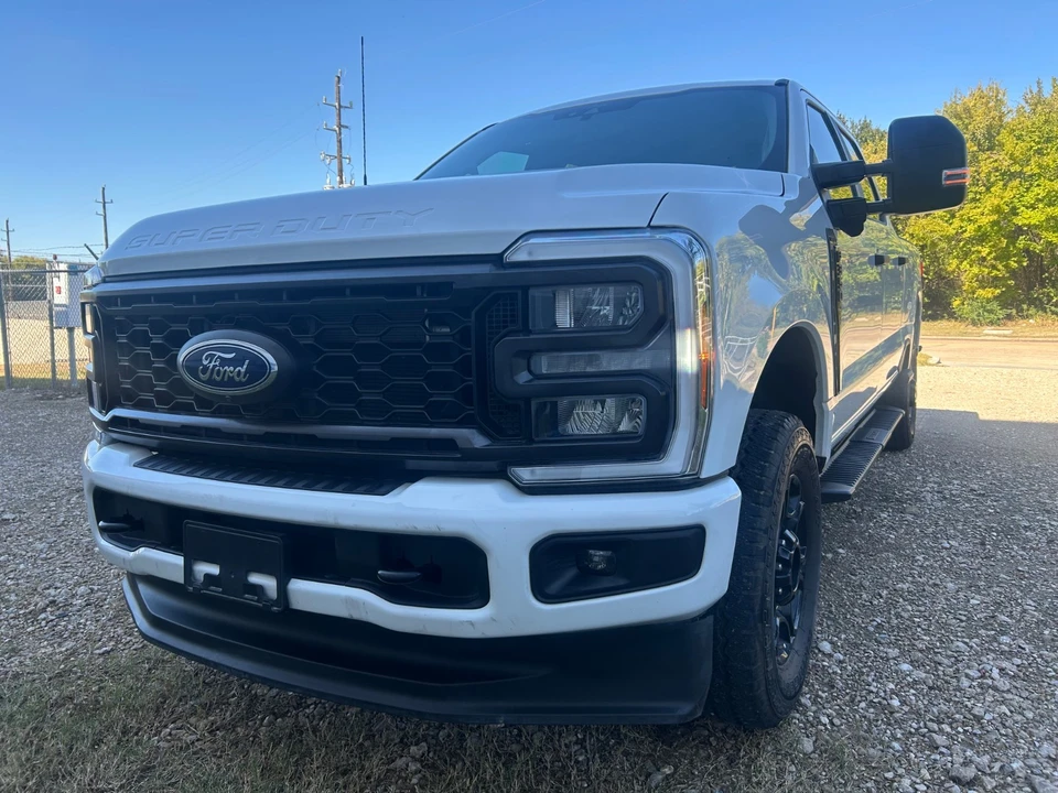 2024 Ford Super Duty 5th Gen - Image 4 of 21