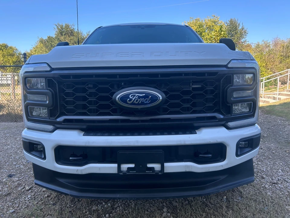 2024 Ford Super Duty 5th Gen - Image 5 of 21