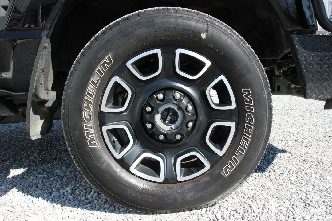 2024 Ford Super Duty 5th Gen - Image 11 of 21