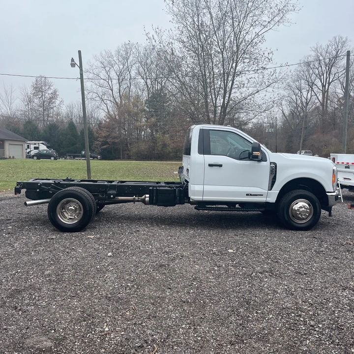 2024 Ford Super Duty 5th Gen - Image 9 of 21