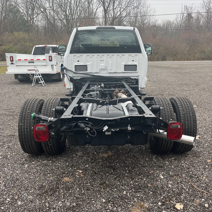 2024 Ford Super Duty 5th Gen - Image 3 of 21