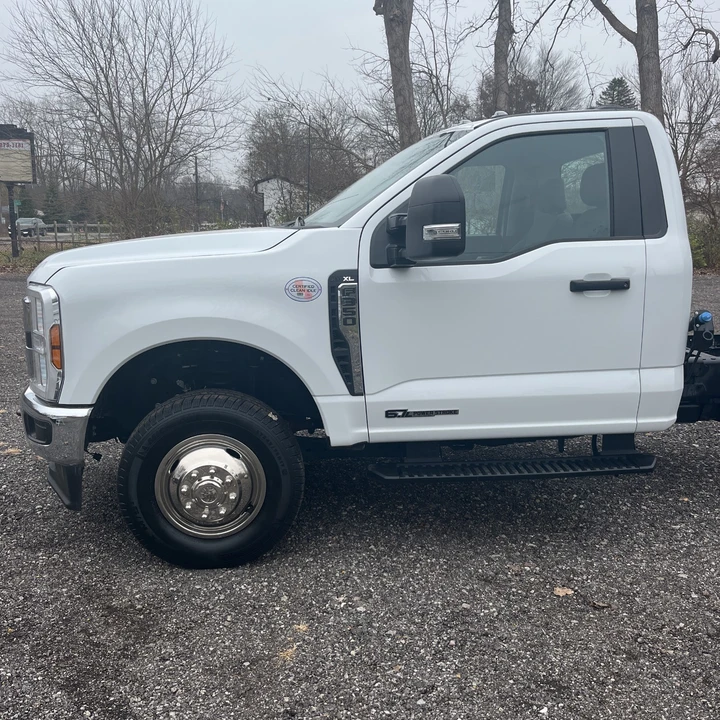 2024 Ford Super Duty 5th Gen - Image 2 of 21