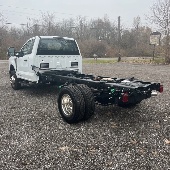 2024 Ford Super Duty 5th Gen - Image 8 of 21
