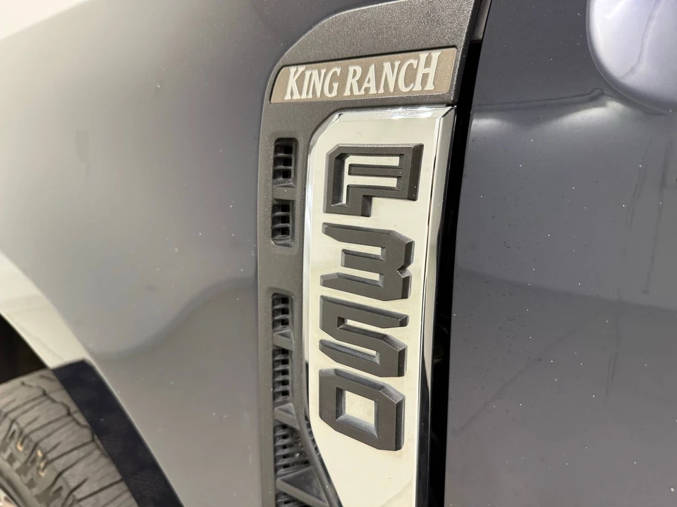 2024 Ford Super Duty 5th Gen - Image 11 of 31