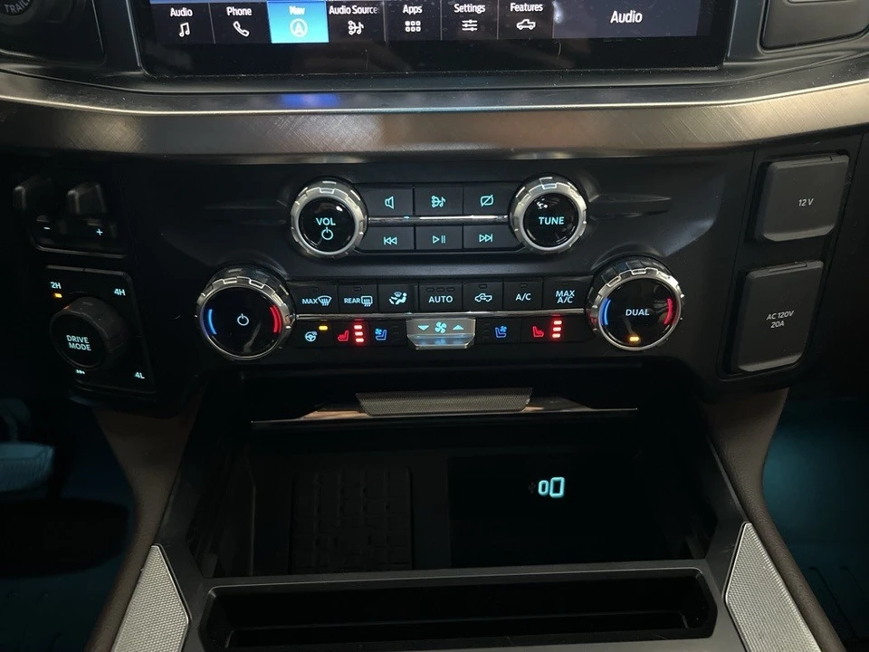 2024 Ford Super Duty 5th Gen - Image 17 of 21