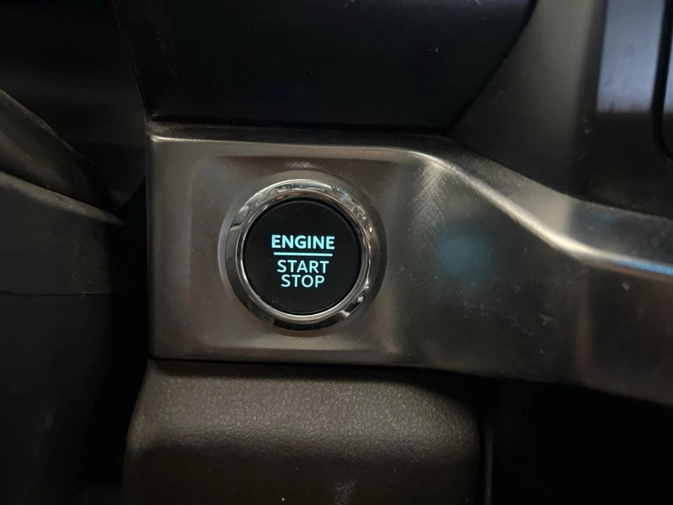 2024 Ford Super Duty 5th Gen - Image 16 of 21