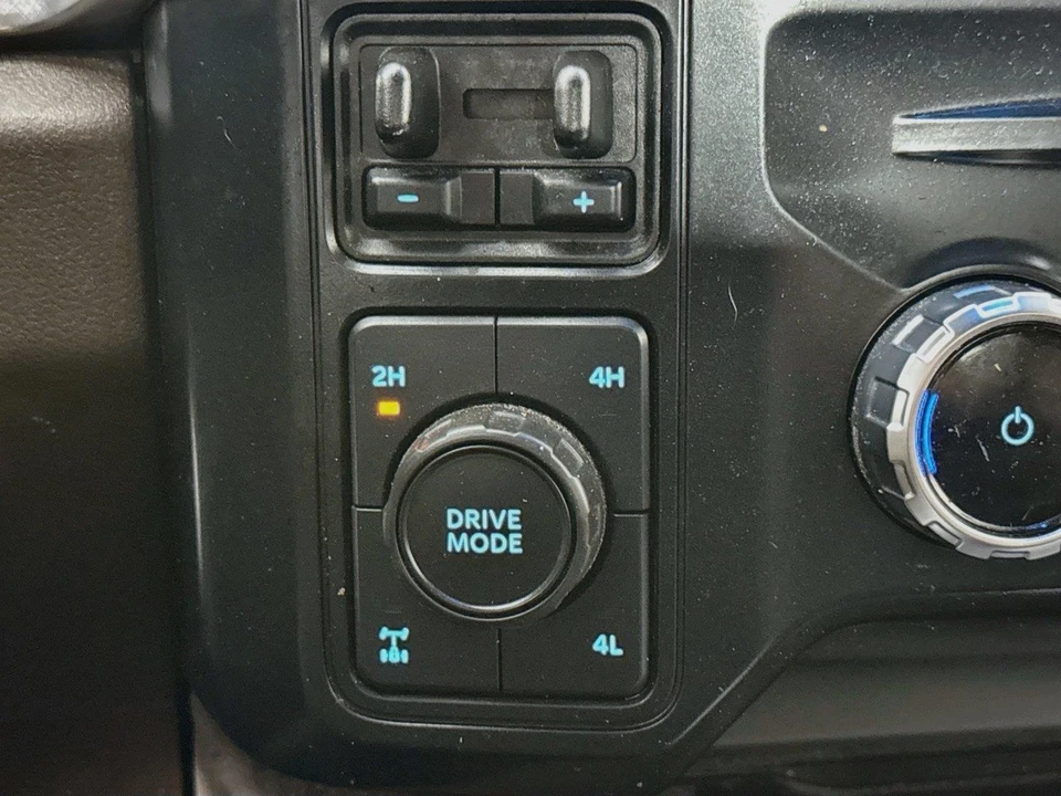2024 Ford Super Duty 5th Gen - Image 16 of 31