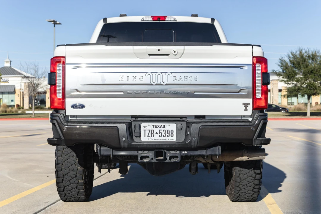 2024 Ford Super Duty 5th Gen - Image 5 of 31