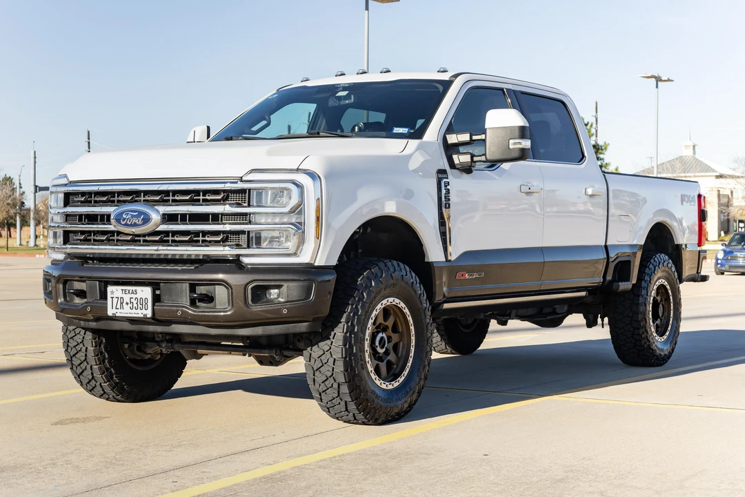 2024 Ford Super Duty 5th Gen - Image 8 of 31