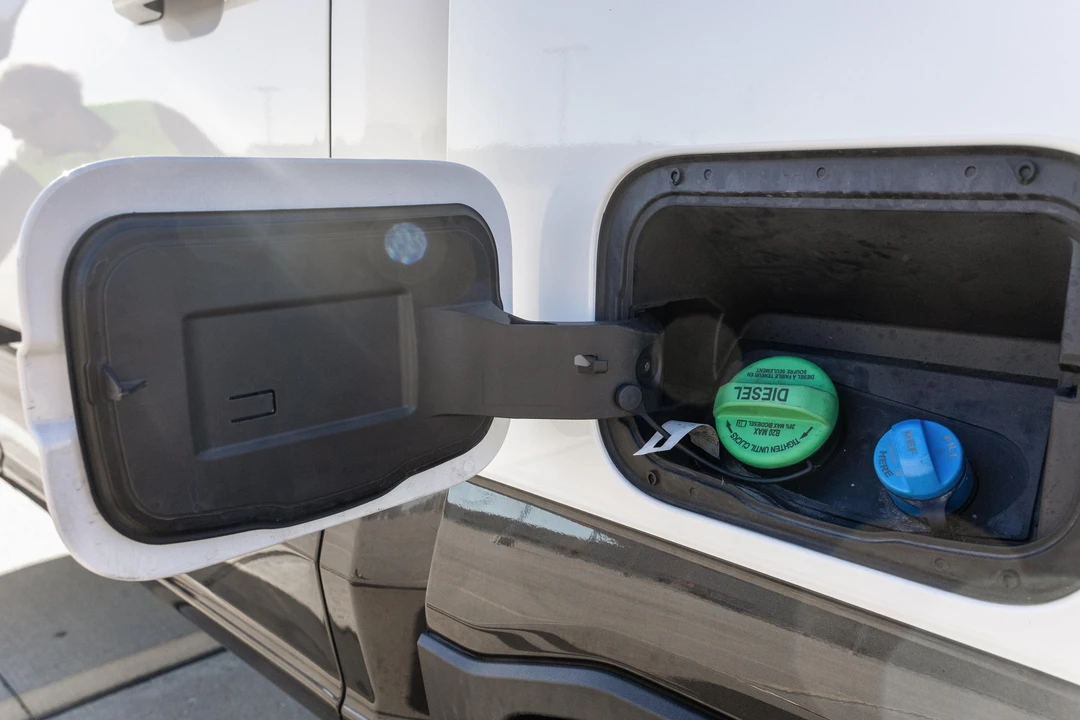 2024 Ford Super Duty 5th Gen - Image 18 of 31