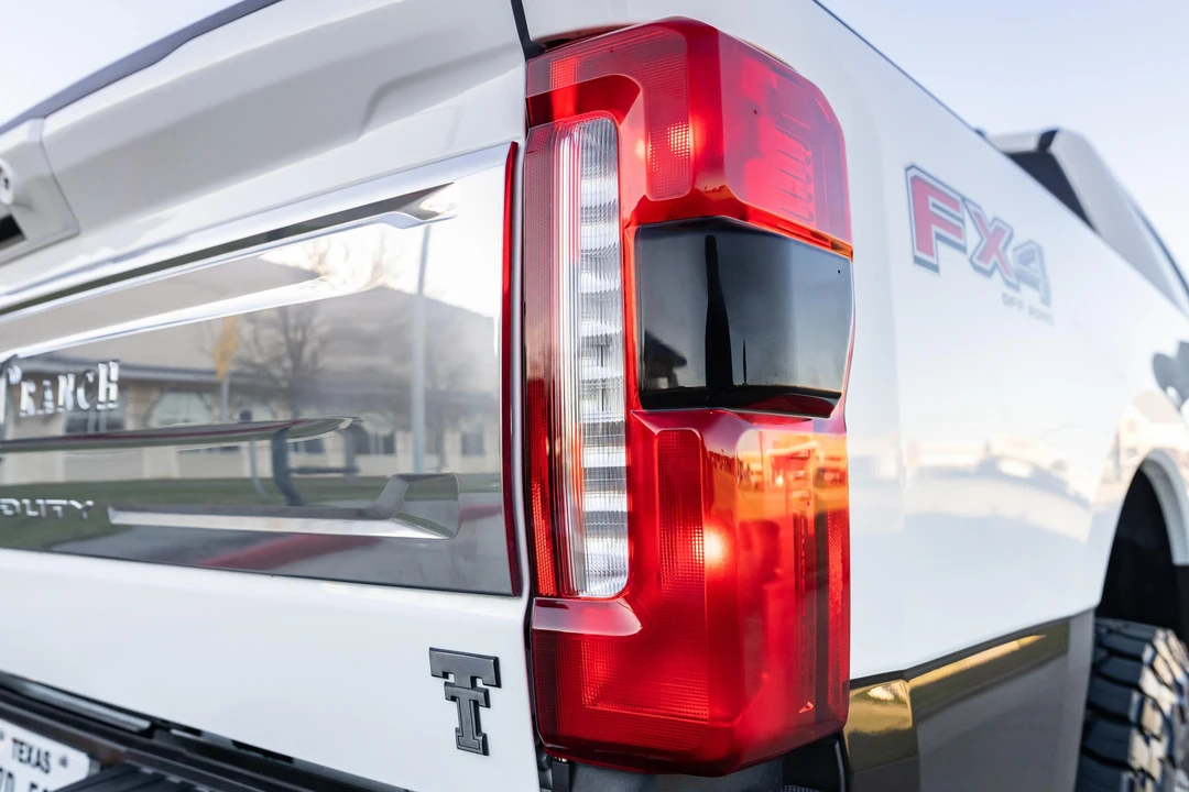 2024 Ford Super Duty 5th Gen - Image 30 of 31