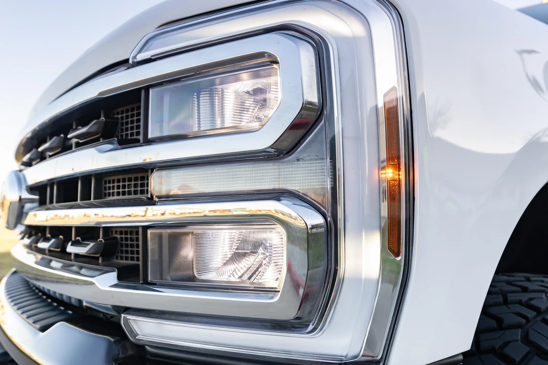 2024 Ford Super Duty 5th Gen - Image 12 of 31