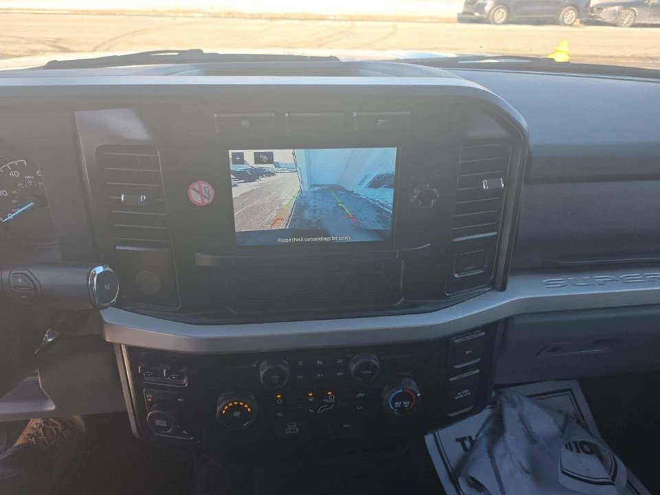 2024 Ford Super Duty 5th Gen - Image 8 of 12