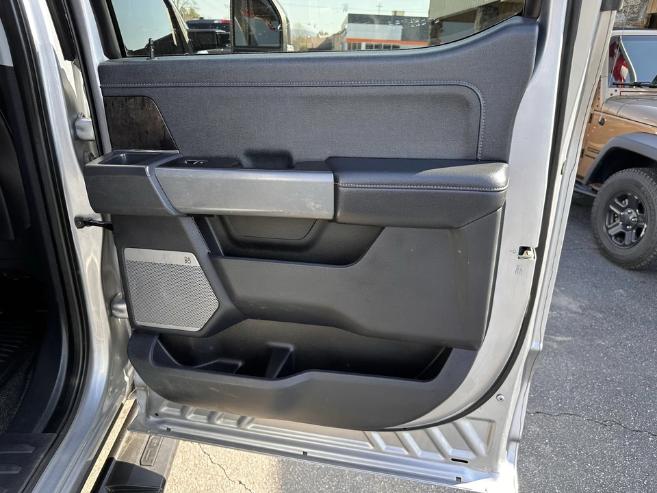 2024 Ford Super Duty 5th Gen - Image 13 of 21