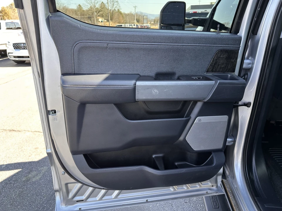 2024 Ford Super Duty 5th Gen - Image 9 of 21