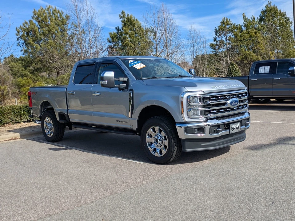 2024 Ford Super Duty 5th Gen - Image 2 of 12