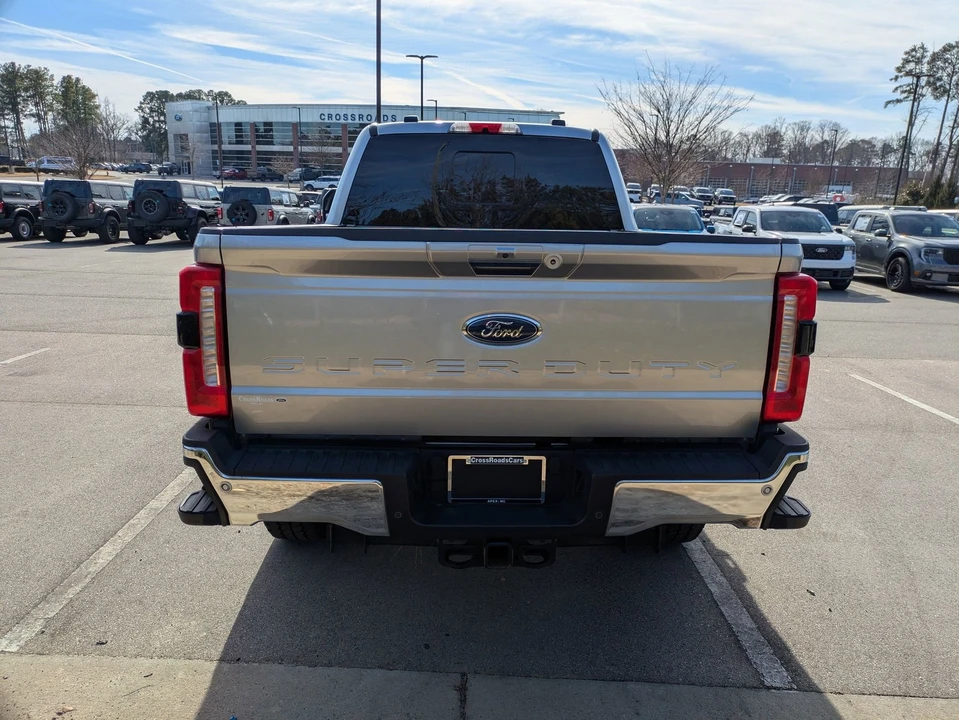 2024 Ford Super Duty 5th Gen - Image 5 of 12