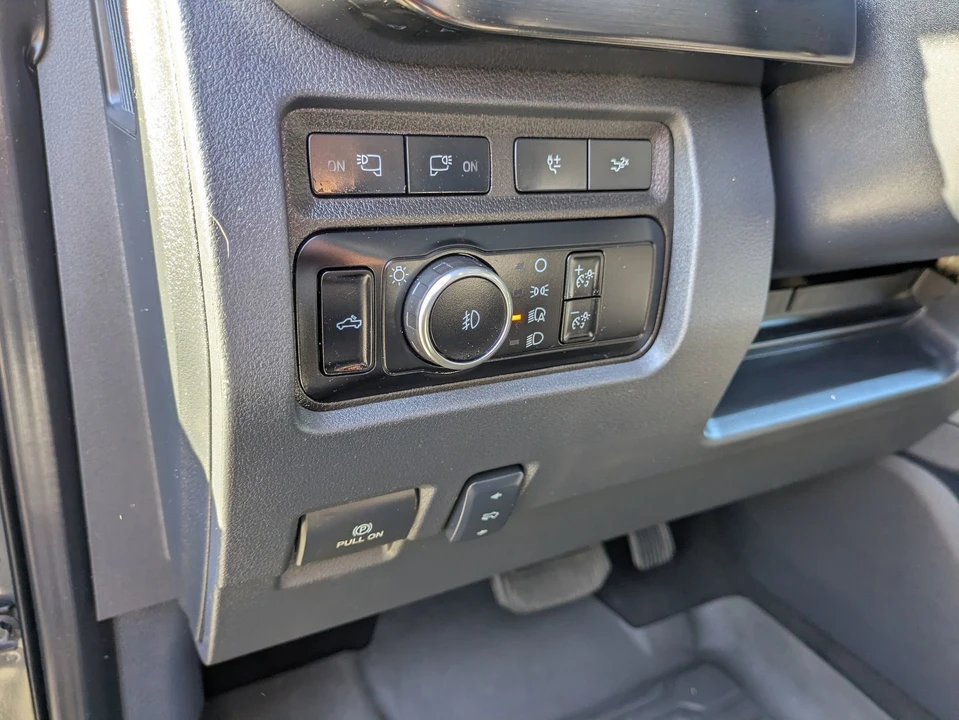 2024 Ford Super Duty 5th Gen - Image 18 of 31