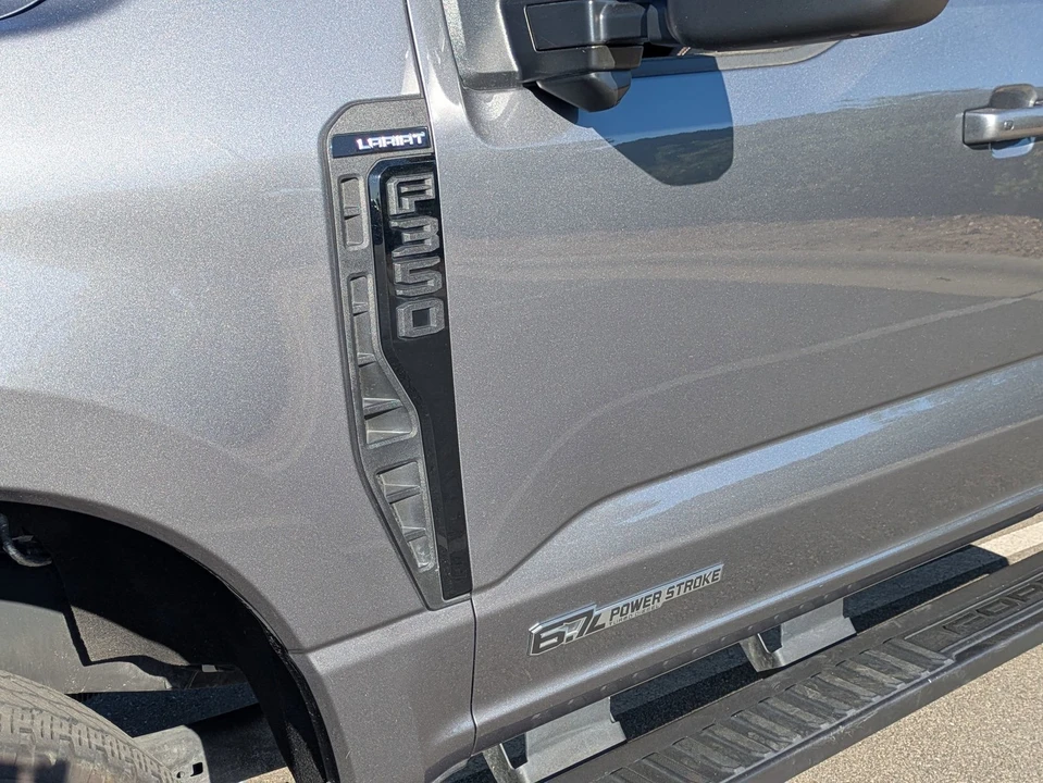 2024 Ford Super Duty 5th Gen - Image 12 of 31