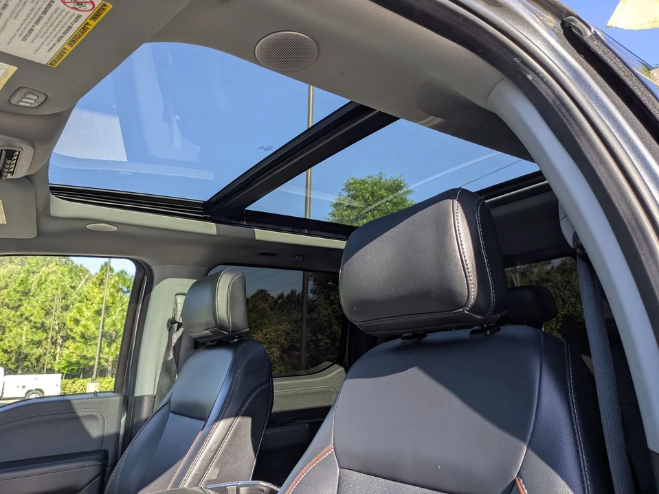 2024 Ford Super Duty 5th Gen - Image 28 of 31
