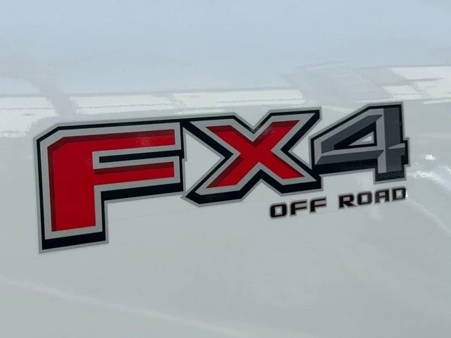 2024 Ford Super Duty 5th Gen - Image 14 of 31