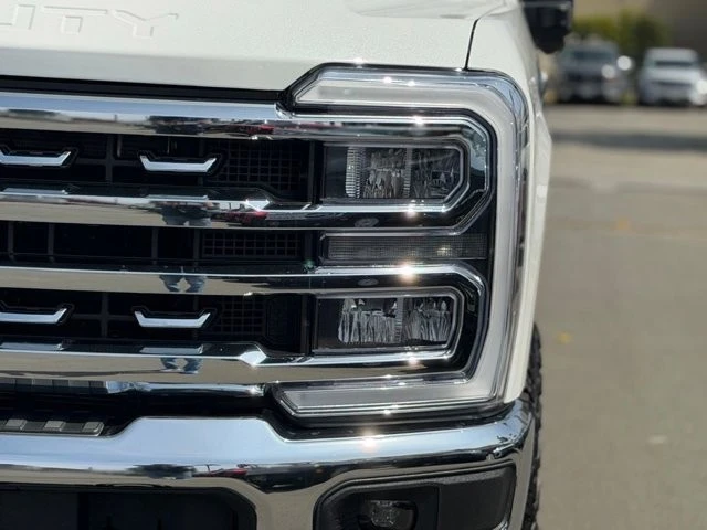 2024 Ford Super Duty 5th Gen - Image 8 of 31
