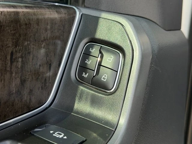 2024 Ford Super Duty 5th Gen - Image 21 of 31