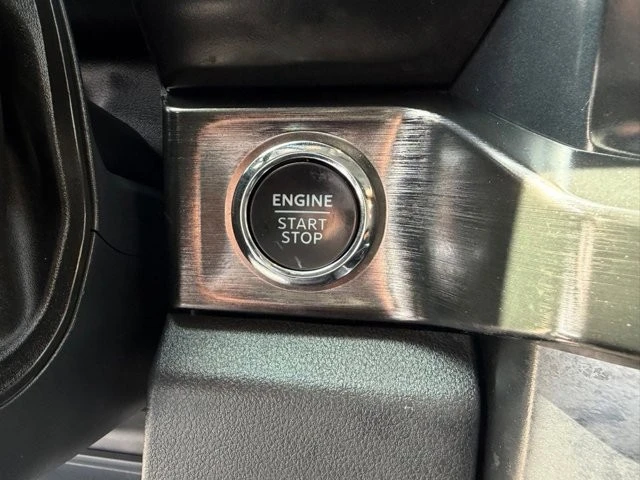 2024 Ford Super Duty 5th Gen - Image 29 of 31