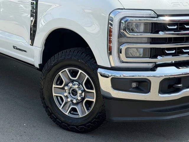 2024 Ford Super Duty 5th Gen - Image 5 of 31