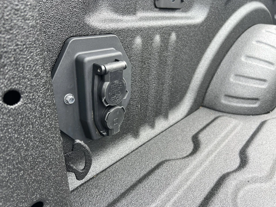 2024 Ford Super Duty 5th Gen - Image 10 of 21