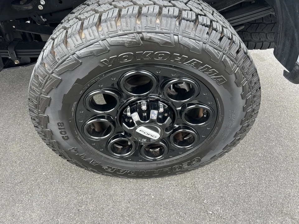 2024 Ford Super Duty 5th Gen - Image 12 of 21