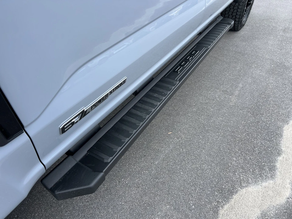 2024 Ford Super Duty 5th Gen - Image 19 of 31
