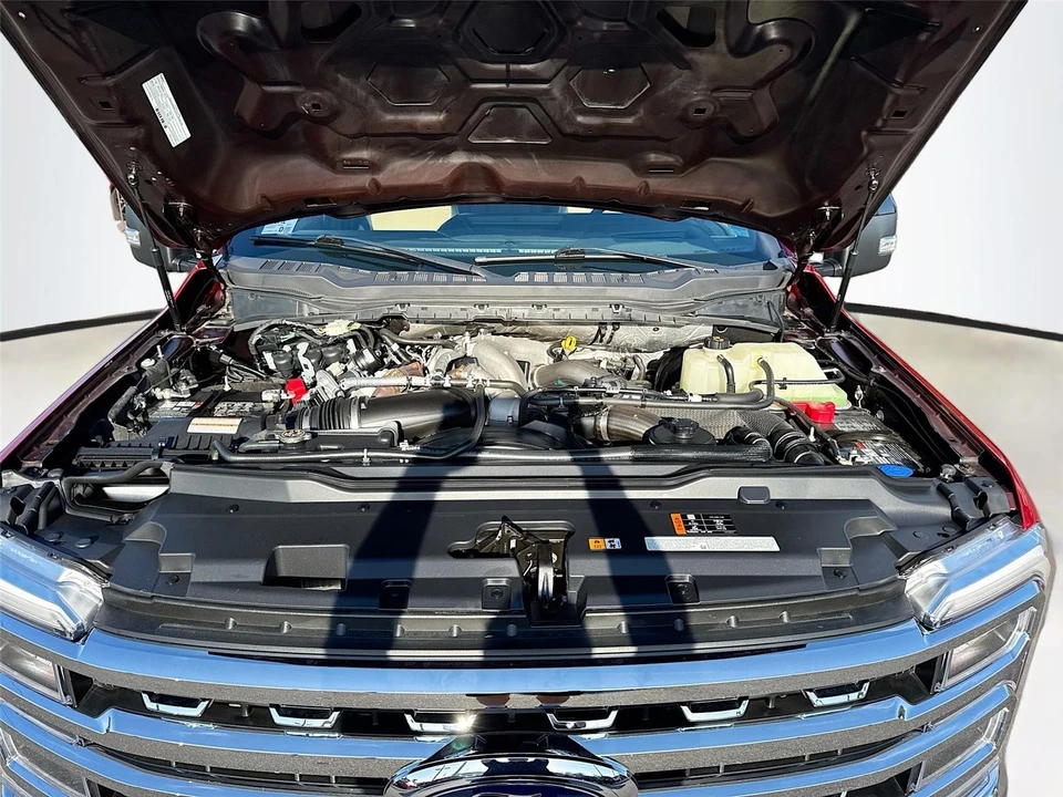 2024 Ford Super Duty 5th Gen - Image 27 of 31