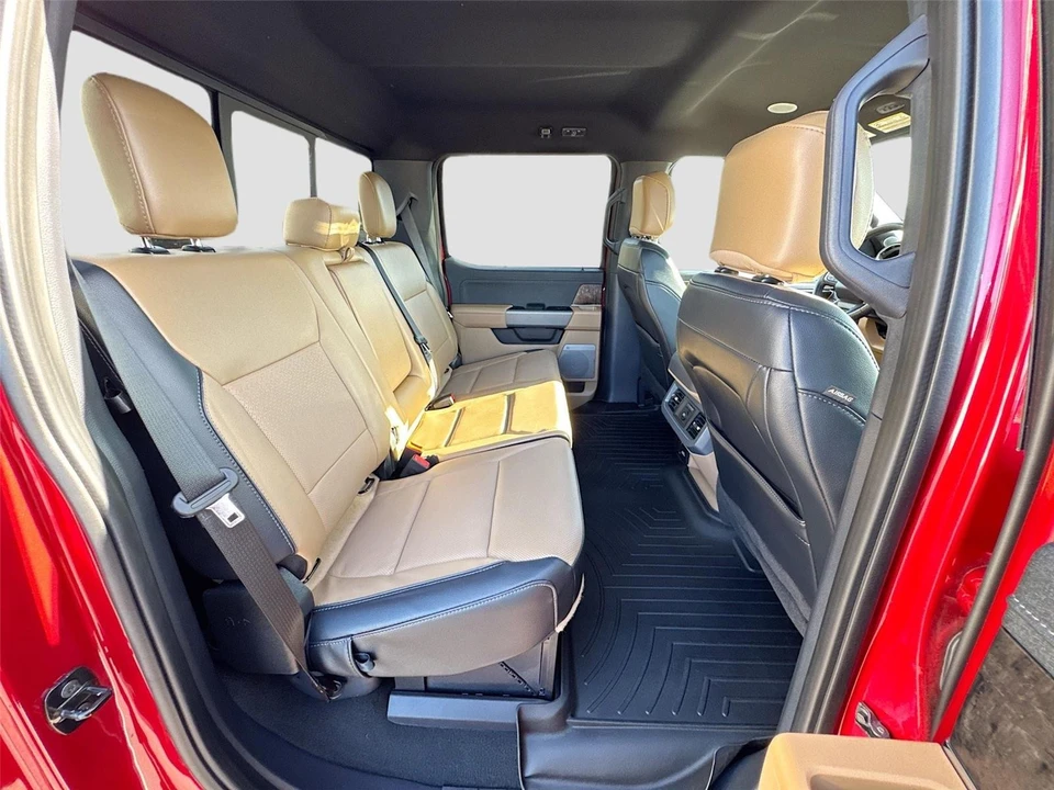 2024 Ford Super Duty 5th Gen - Image 21 of 31