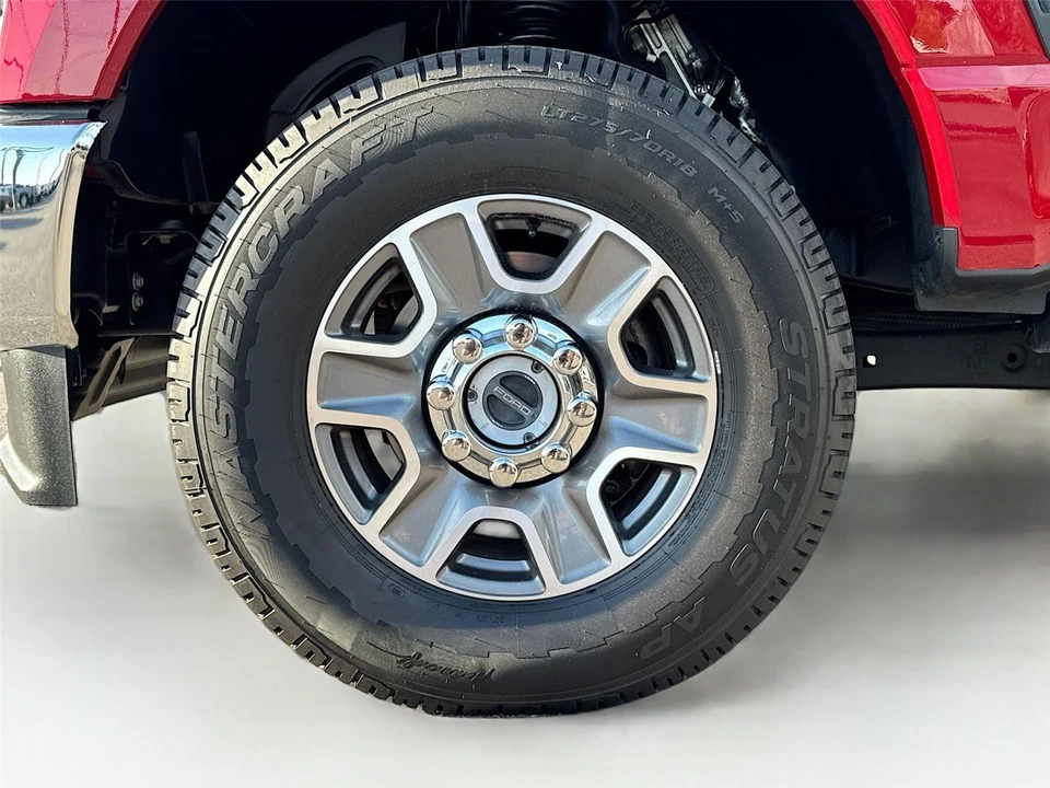 2024 Ford Super Duty 5th Gen - Image 30 of 31